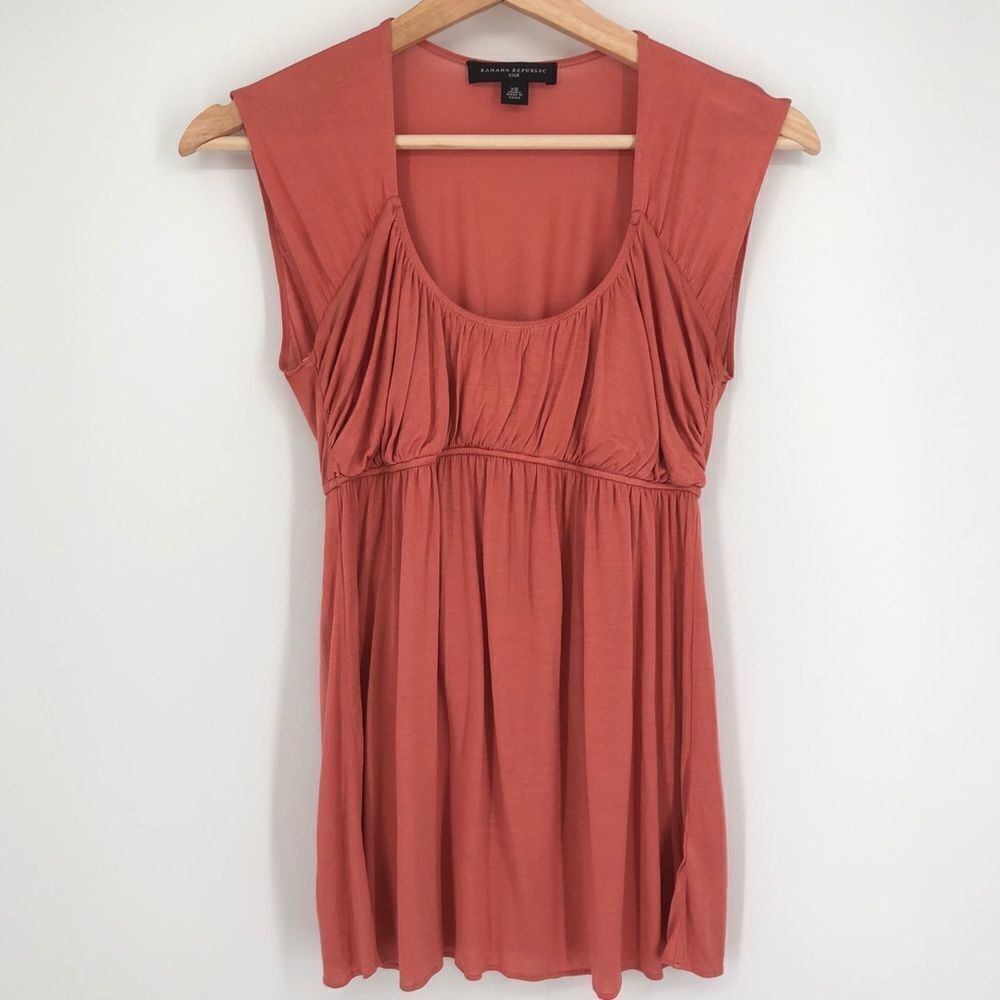 ‎BANANA REPUBLIC 100% Silk Blouse